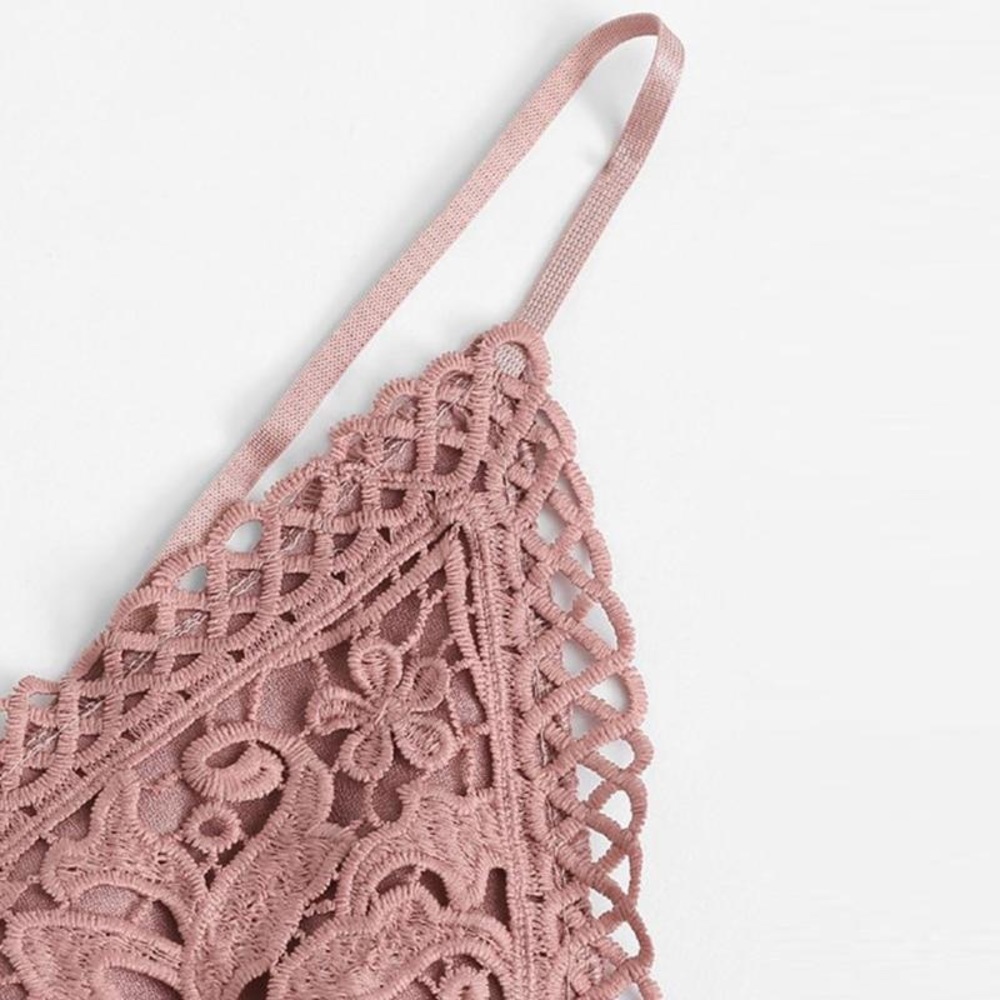 Contrast Crochet Lace Self-Tie Cami Romper - Picture 4 of 12